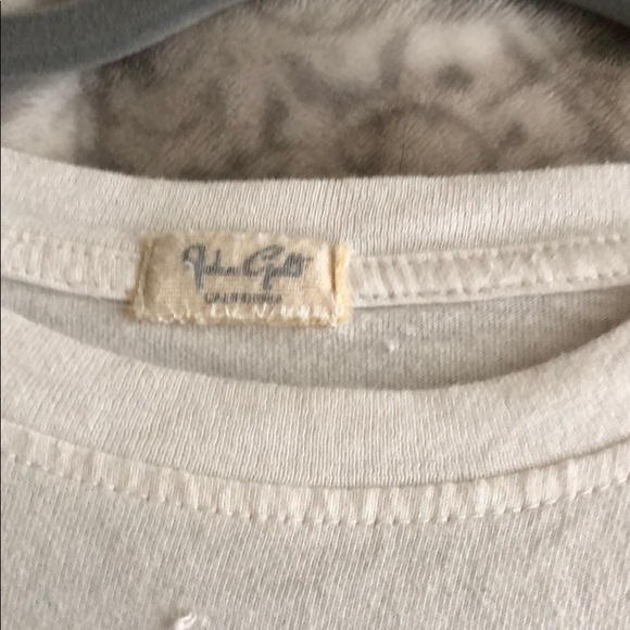 Brandy Melville Top - Picture 2 of 2